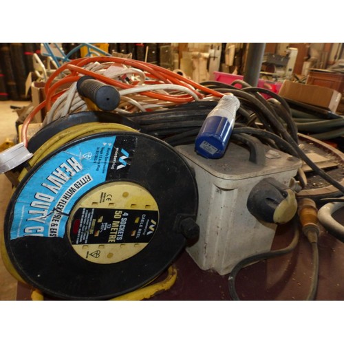 619 - 110 volt transformer & wire cables etc – to be tested rewired & installed by qualified electrician