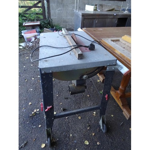 690 - Table saw bench - to be installed tested & rewired by qualified electrician