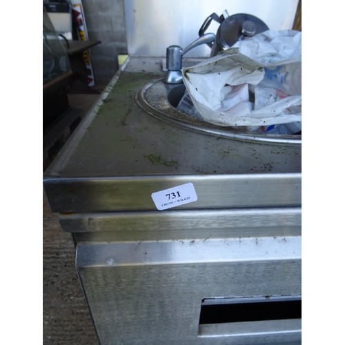 731 - Stainless steel sink unit