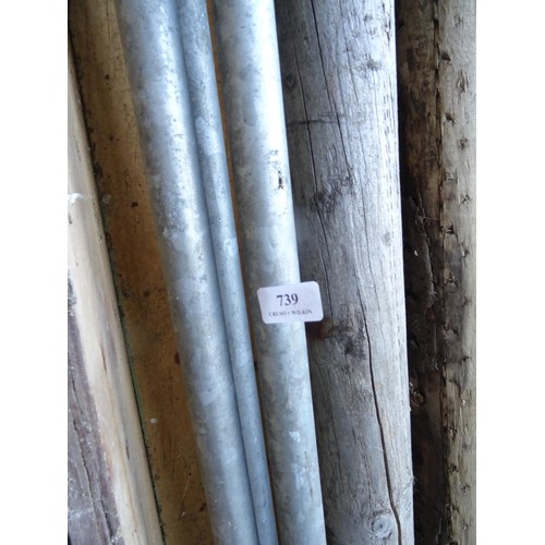 739 - 3 x galvanised metal pipes