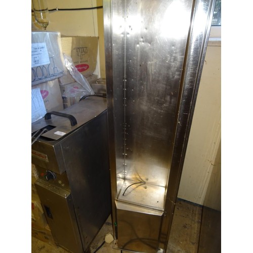 772 - Valentine chip fryer & Fosters extraction hood – sold for spares