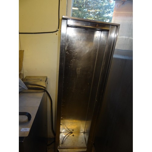 772 - Valentine chip fryer & Fosters extraction hood – sold for spares