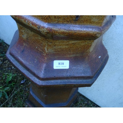 818 - Large crown chimney pot