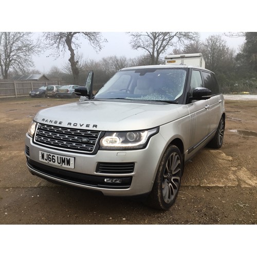 1460 - September 2016 Gold petrol 4999cc stretched  Range Rover autobiography (only 1 key) Please note this... 