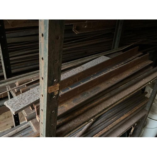 407 - 3 shelves of round steel bar