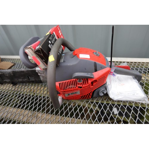 14 - Petrol chainsaw - EFCO