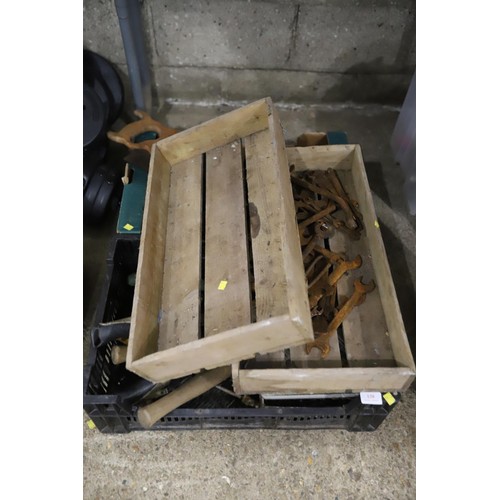 138 - 2 boxes & 2 wooden trays of various tools