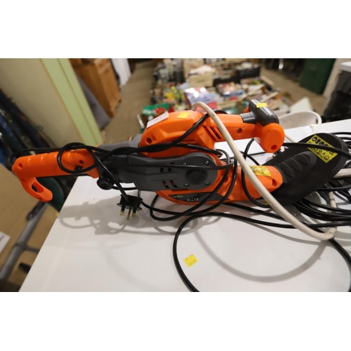 207 - Electric hedge cutter - warranted until 12 noon Tuesday following the above sale