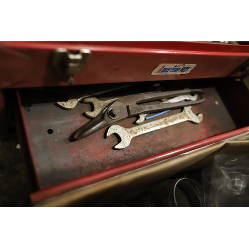 228 - American pro tool box with tools