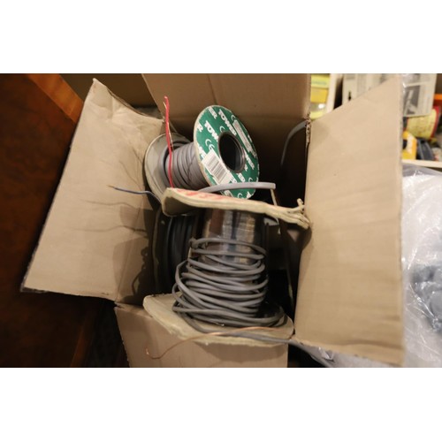 231 - 2 x boxes of wire, paint brushes, Etc