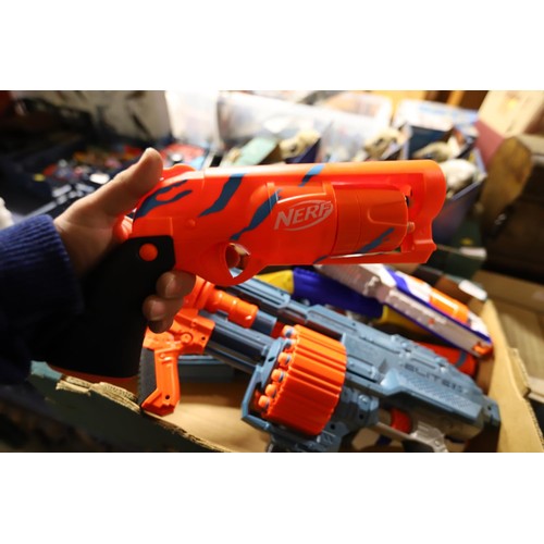 242 - Box of fully loaded Nerf guns with spare bullets