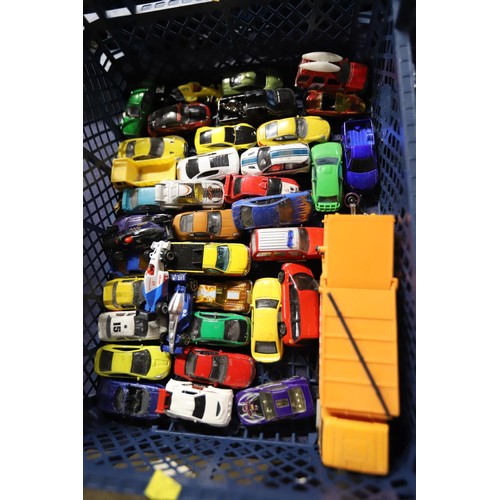 245 - Tray of mixed Hotwheels, Corgi, Motormax cars