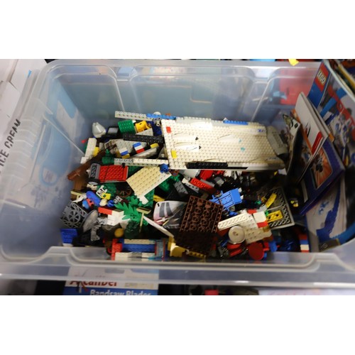 289 - Box of Lego