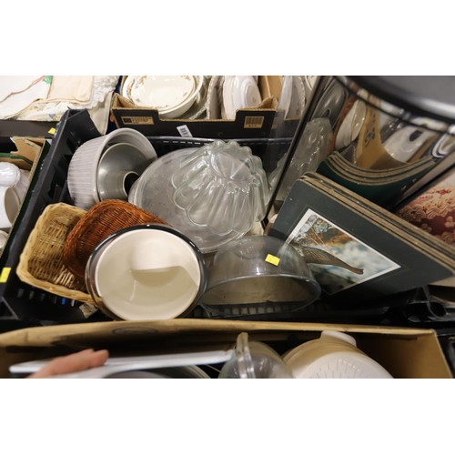 327 - 4 boxes of kitchen ware