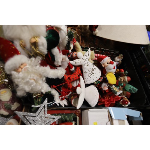 364 - Qty of Christmas decorations, various Father Christmas ornaments, some vintage, etc