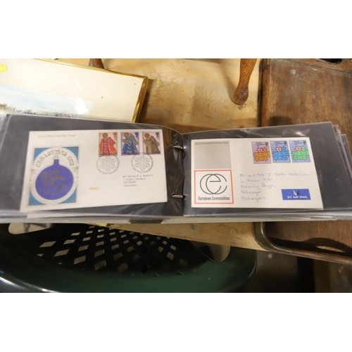 386 - First day covers, UK