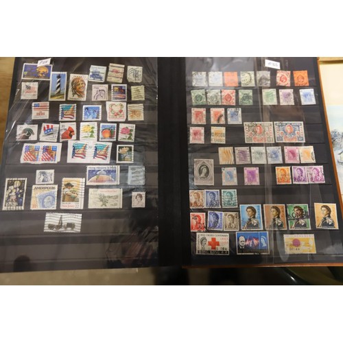 391 - World stamps