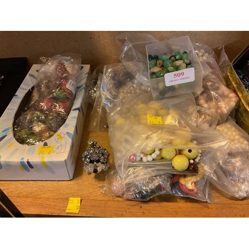 509 - Tin of beadwork items & large amount of bead sets