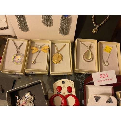 524 - Boxed & carded jewellery