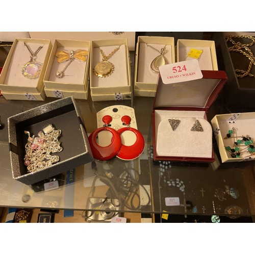 524 - Boxed & carded jewellery