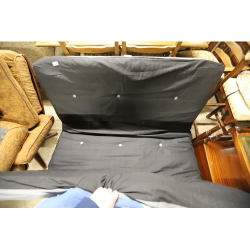 674 - Futon sofa bed