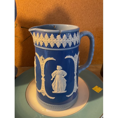 512 - Dubson Wedgwood style jug, commemorative plate & blue jug