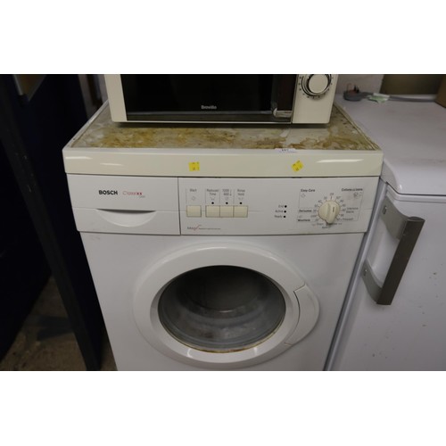 88 - Bosch washing machine - warranted until 12 noon Tuesday following the above sale