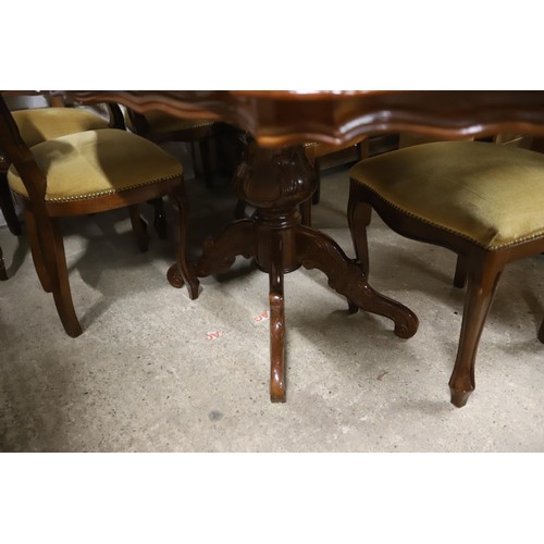 588 - Italian table & 6 chairs