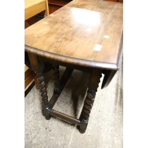 591 - Oak barley twist drop leaf table