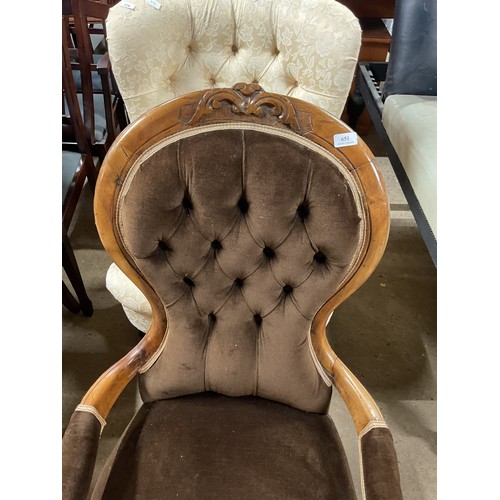 610 - victorian spoonback chair