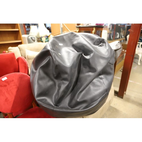 658 - Large beanbag