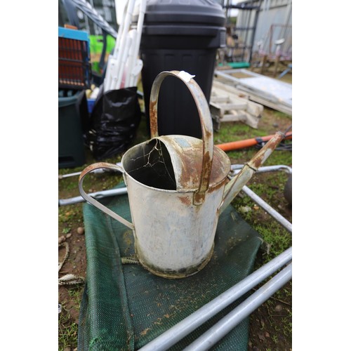 39 - Galvanised can & leaf barrow