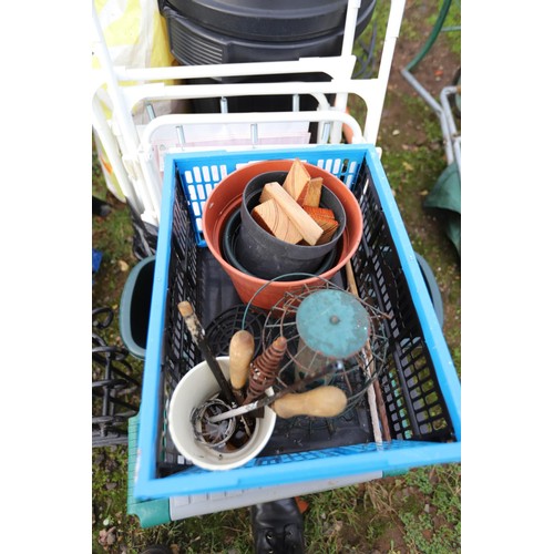 40 - Garden chairs, bin, wellies, kneelers, etc