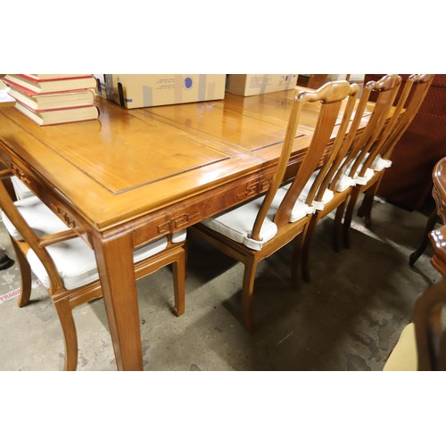 586 - Oriental hardwood dinning table & 8 chairs