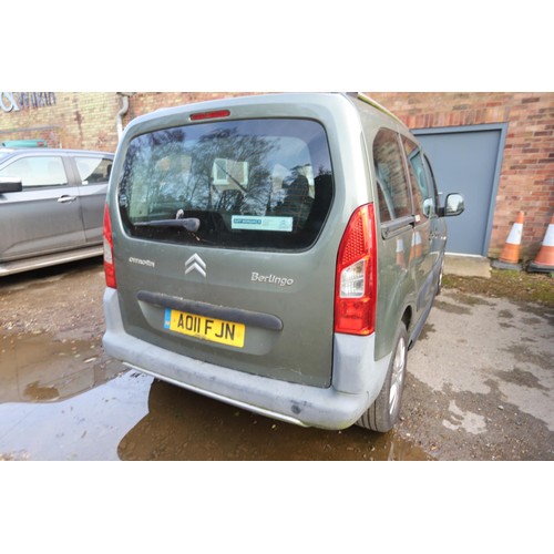 1 - Citroën berlingo reg:AO11FJN - Mot until 24 October 2025 - need new battery