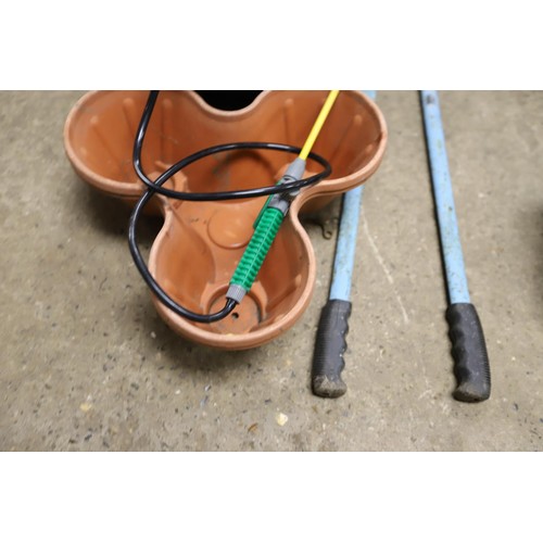 8 - Garden sprayer, terracotta garden pot, glazed, etc