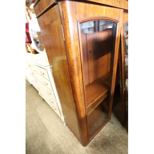 90 - Glazed mahogany bookcase AF