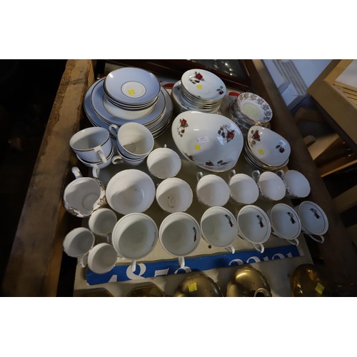 489 - Part tea sets