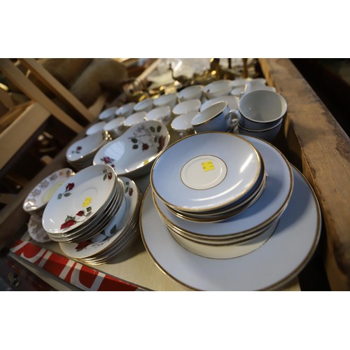 489 - Part tea sets