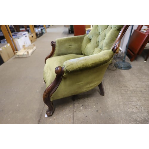 538 - Victorian spoon back chair