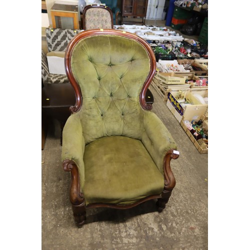 539 - Victorian spoon back chair