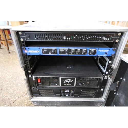 70 - Large peavey amp - sold as seen