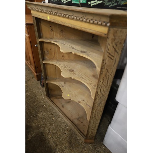 87 - Oak & old pine corner cupboard