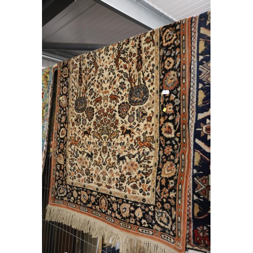 95 - St Michael pattern rug 'wilton' 47 x 76