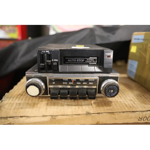 119 - 2 vintage car radios