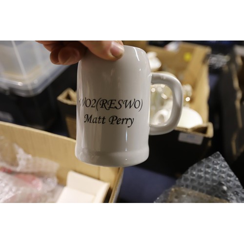 195 - Commemorative mugs & tankards