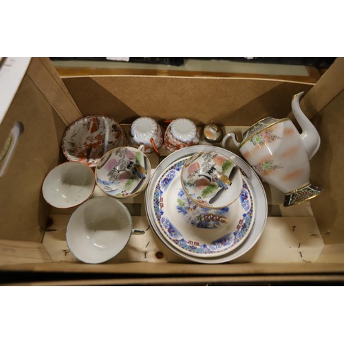 259 - 8 trays of various china