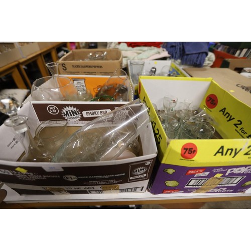 261 - 5 boxes of glassware