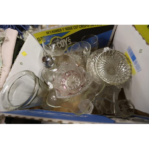 261 - 5 boxes of glassware