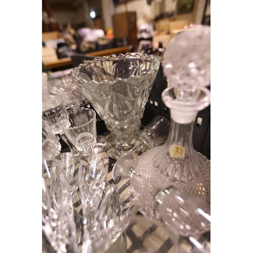 276 - 4 boxes of mixed glassware